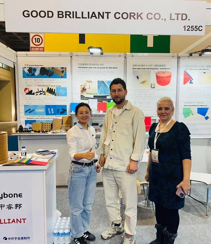 Edukiontzi osoa Erresuma Baturako bidean!