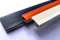 Hibrido Warm Edgy Spacer